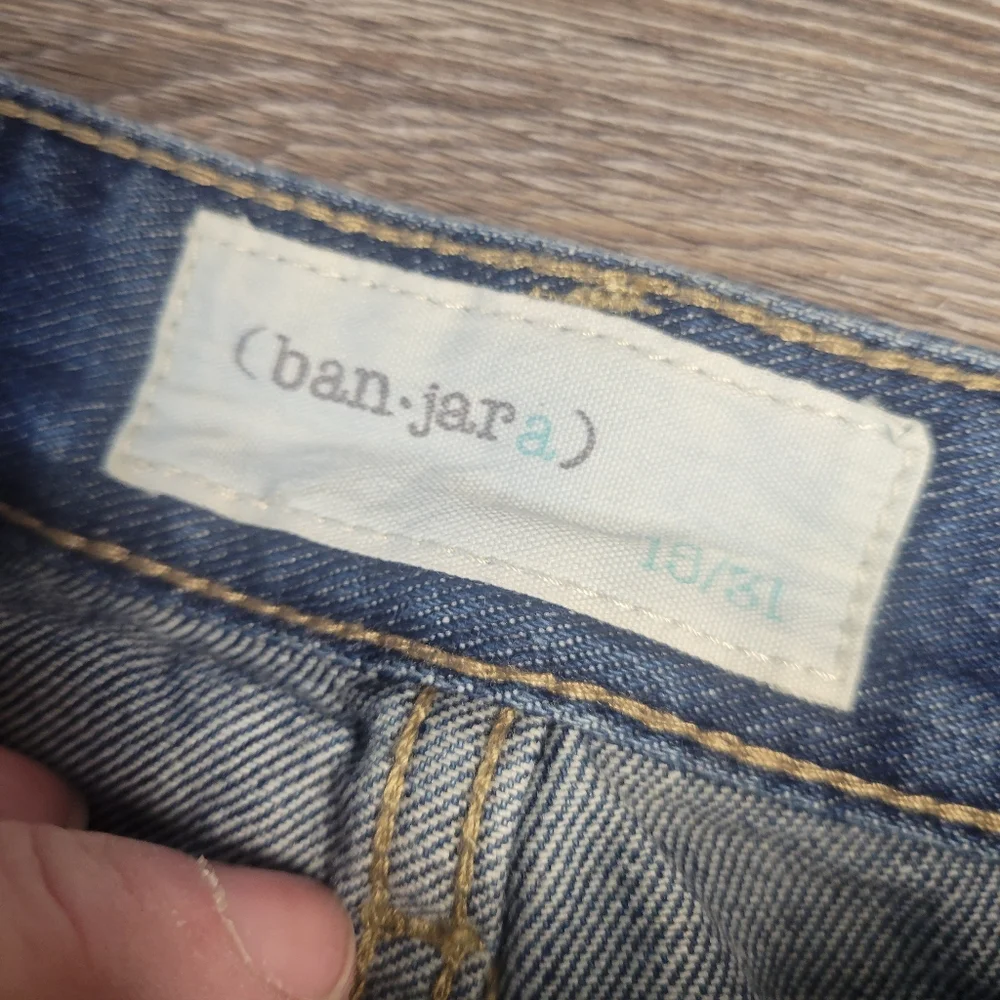 BanJara NWT Recycled Denim Women's Distressed Shorts Size 15/31‎